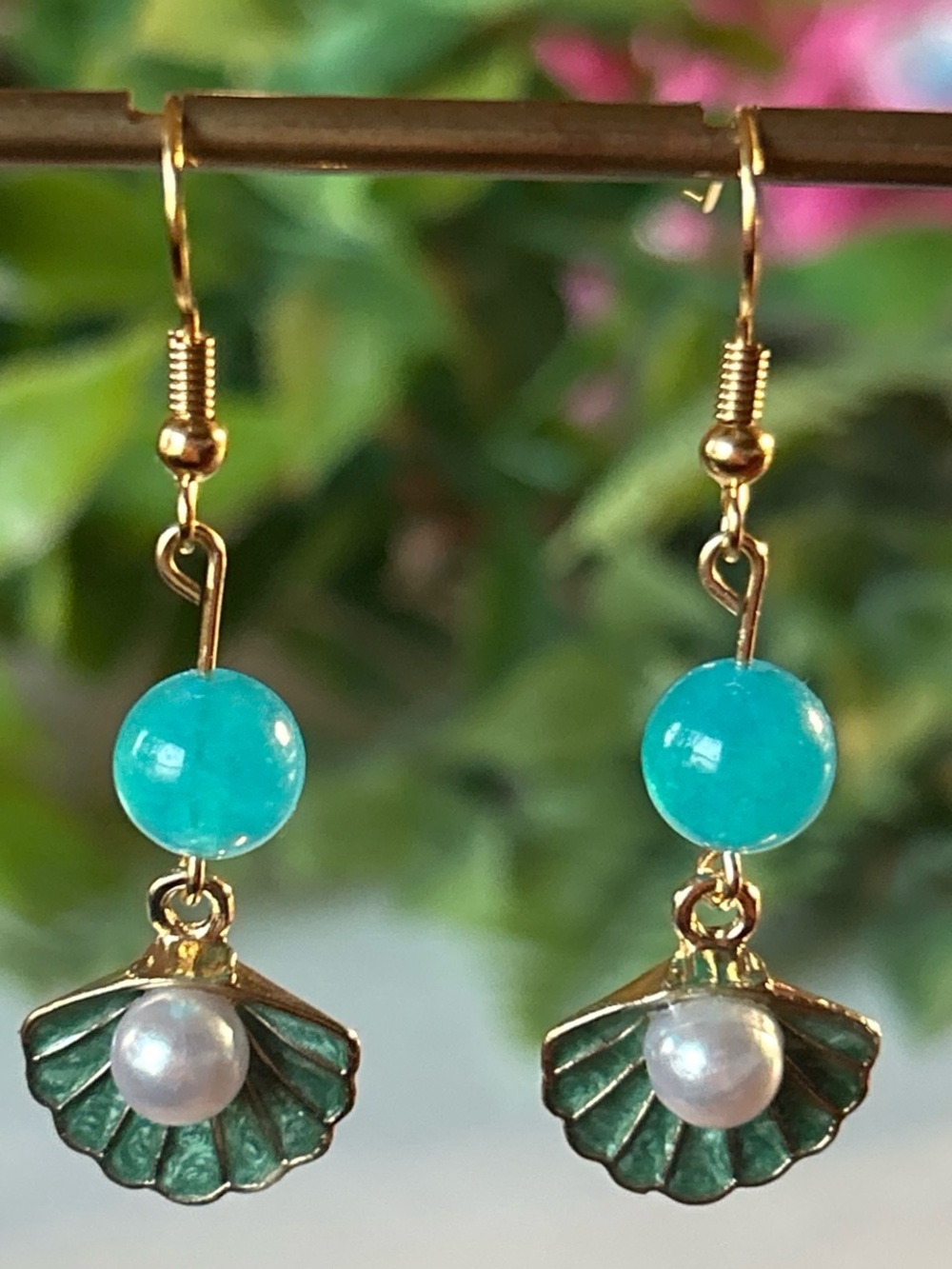 Handmade Amazonite shell earrings with faux pearl detail